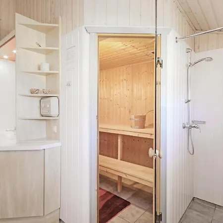 Nice Home In Rechlin With Sauna * Rechlin